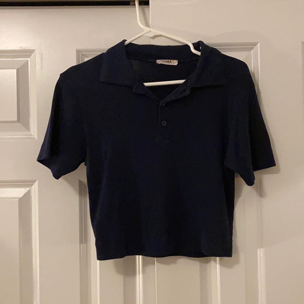 Navy crop collared tee